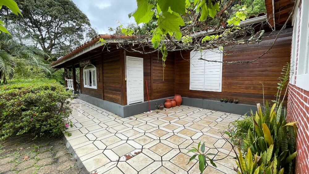 Sítio à venda com 7 quartos, 82000m² - Foto 2