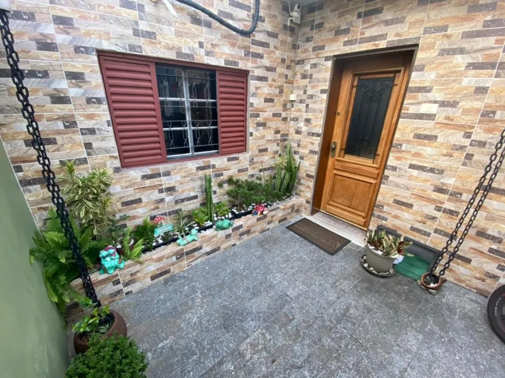 Casa, 4 quartos, 130 m² - Foto 1
