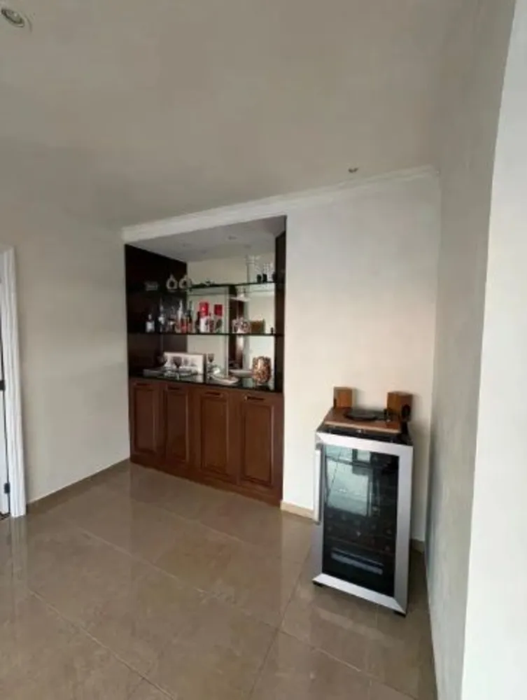 Apartamento, 4 quartos, 140 m² - Foto 1