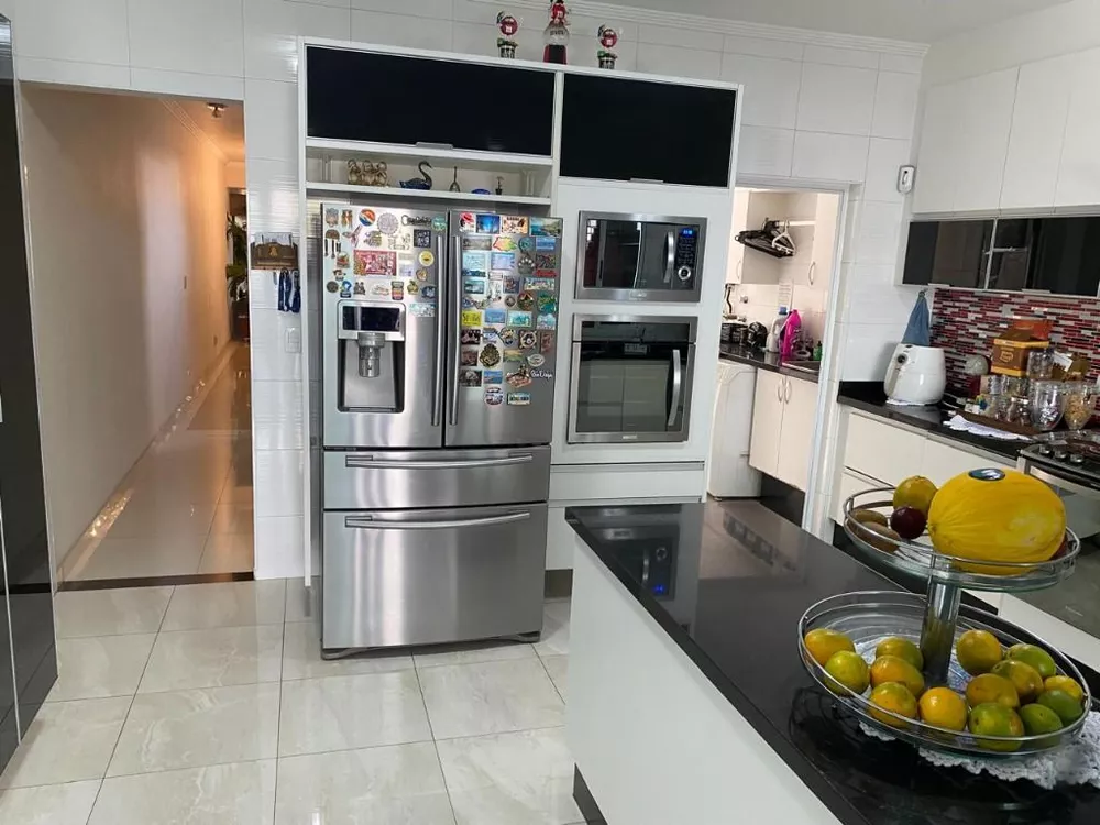 Casa, 3 quartos, 270 m² - Foto 9
