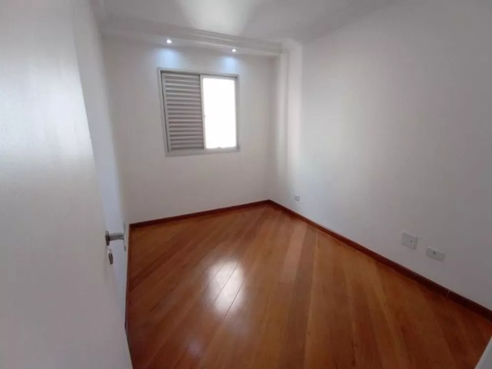 Apartamento à venda com 3 quartos, 76m² - Foto 5