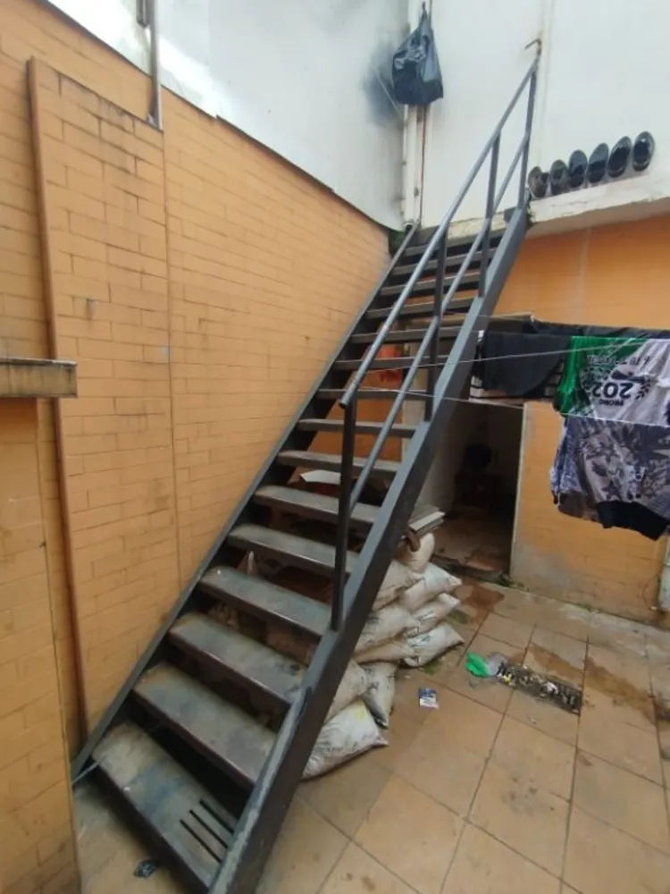Casa, 4 quartos, 200 m² - Foto 4