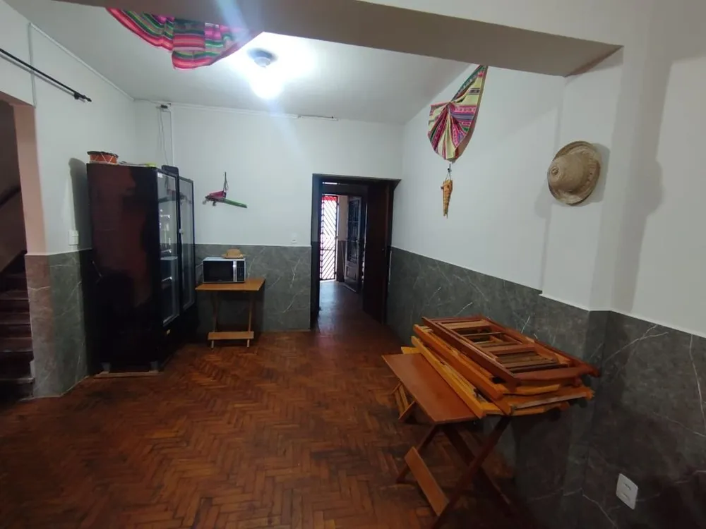 Casa, 4 quartos, 200 m² - Foto 2