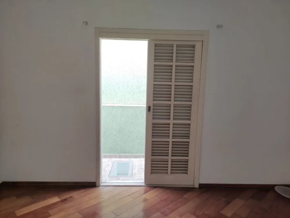 Casa, 4 quartos, 240 m² - Foto 6