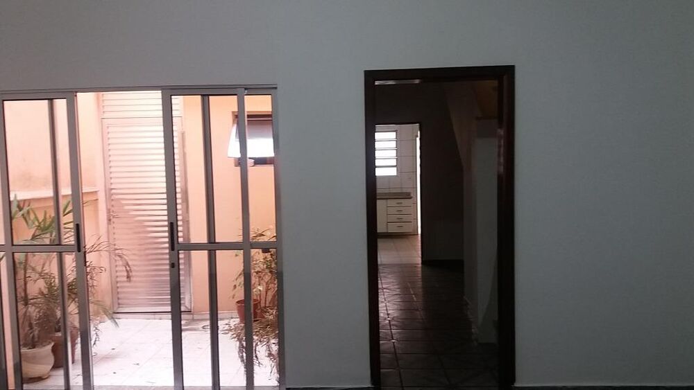Casa, 3 quartos, 182 m² - Foto 1