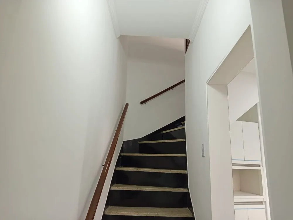Casa, 5 quartos, 250 m² - Foto 8