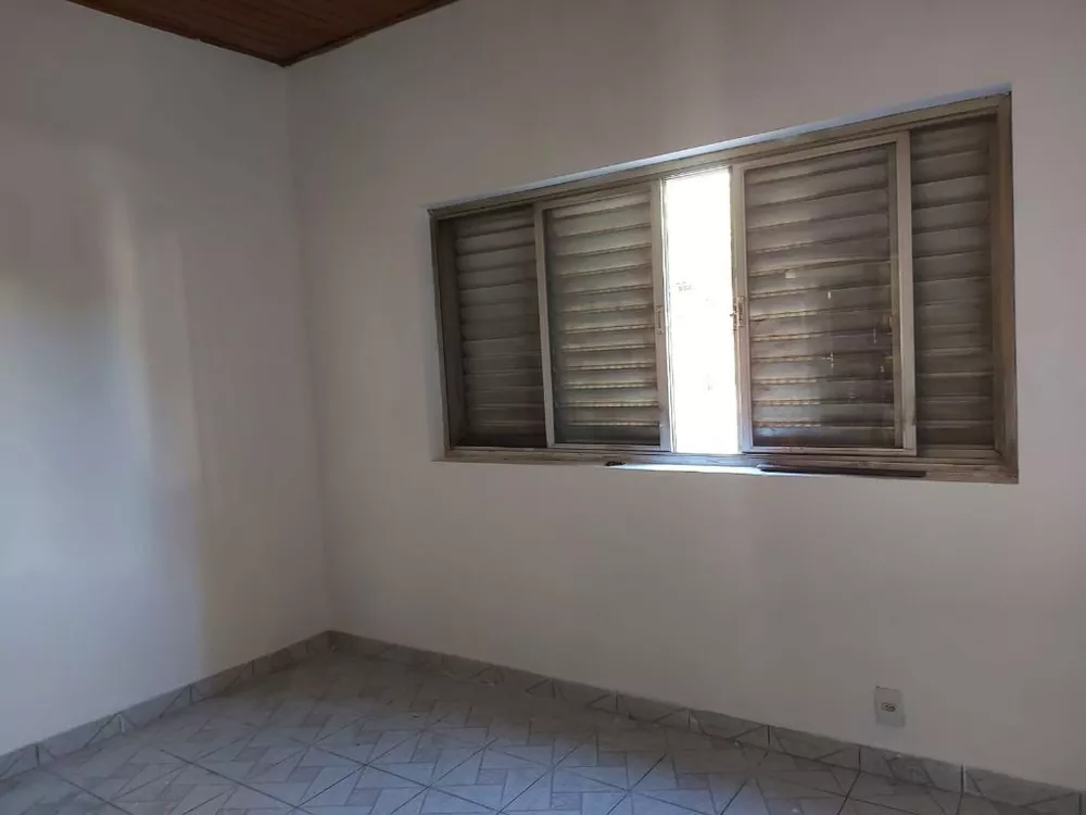 Casa à venda e aluguel com 3 quartos, 170m² - Foto 6