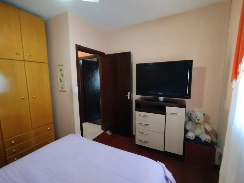 Casa, 3 quartos, 214 m² - Foto 4
