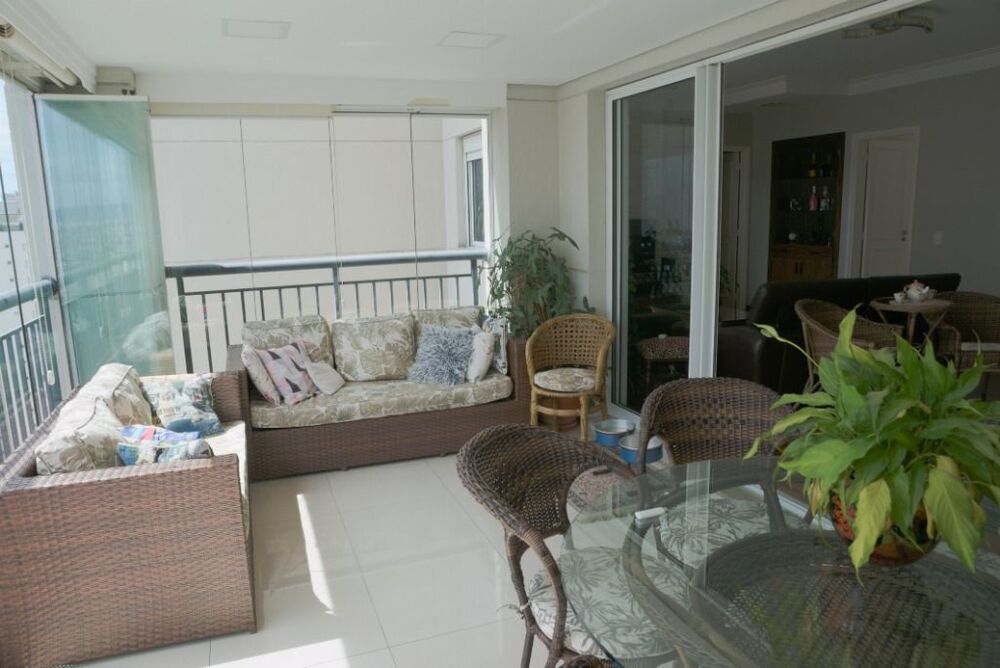 Apartamento para alugar com 3 quartos, 155m² - Foto 2