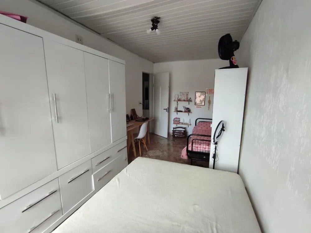 Casa, 5 quartos, 211 m² - Foto 1