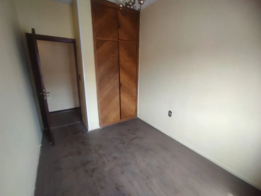 Casa, 4 quartos, 246 m² - Foto 1
