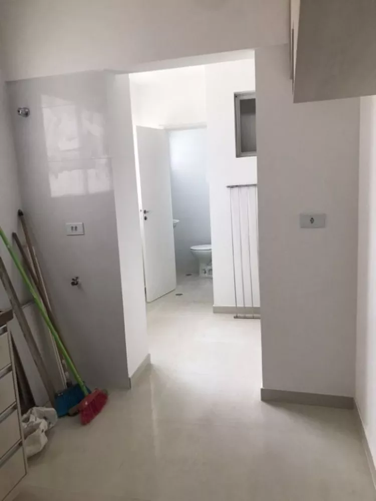 Apartamento à venda com 2 quartos, 78m² - Foto 2