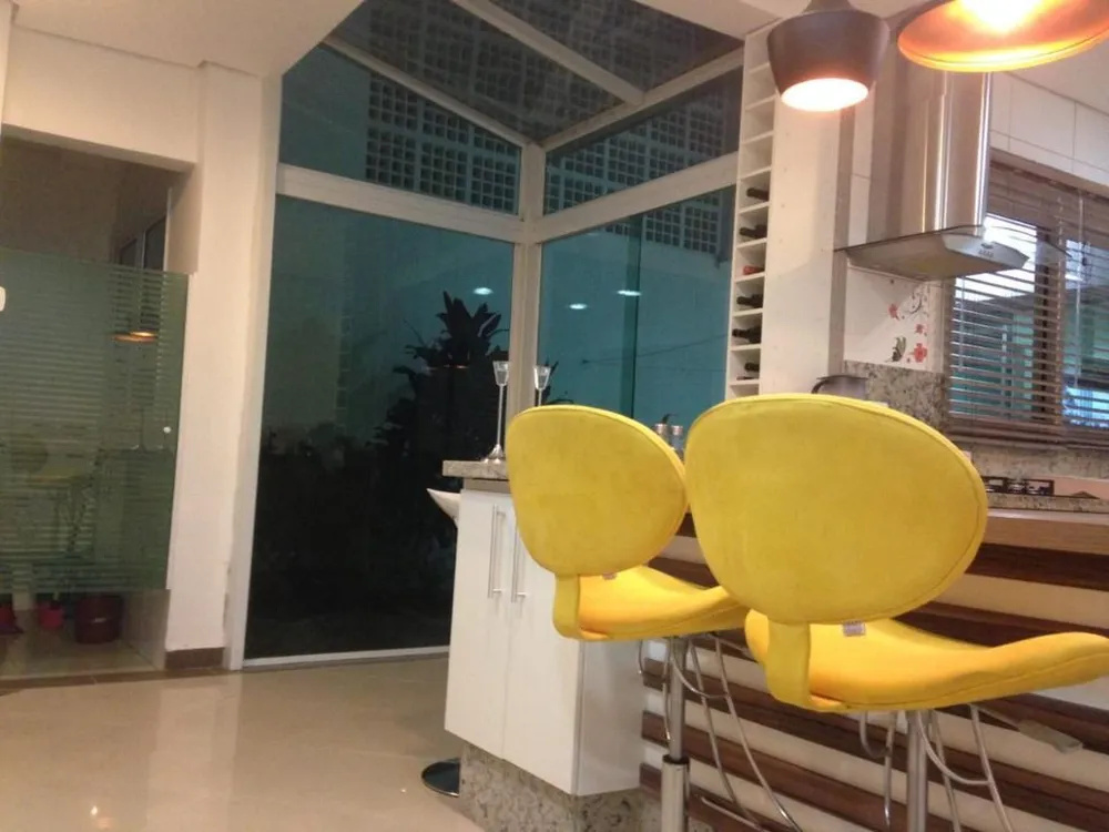 Casa, 33 quartos, 250 m² - Foto 8