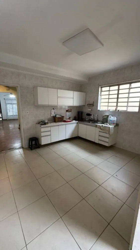 Casa, 3 quartos, 220 m² - Foto 3