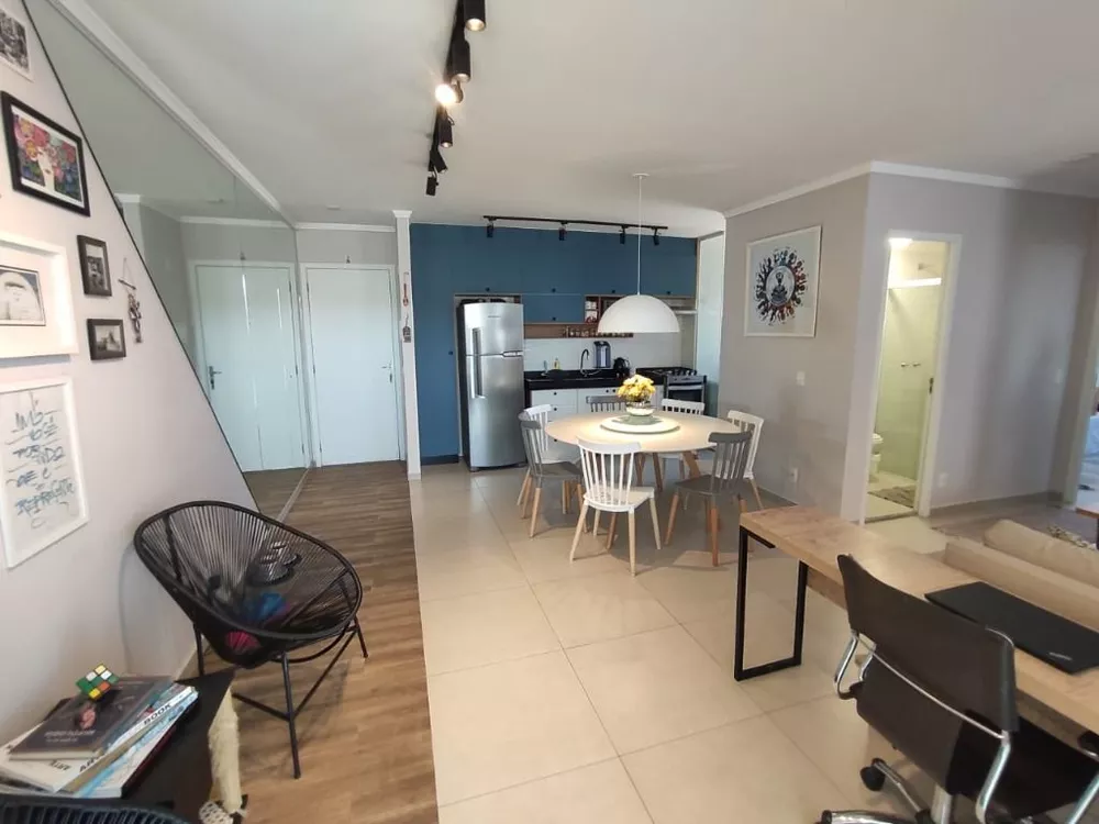 Apartamento à venda com 3 quartos, 65m² - Foto 1