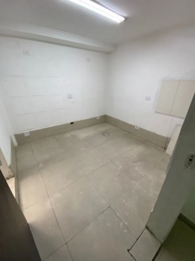 Casa, 3 quartos, 200 m² - Foto 2