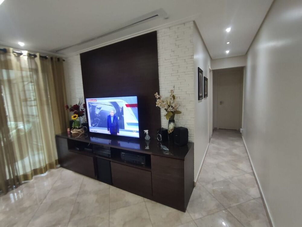 Apartamento, 3 quartos, 134 m² - Foto 2