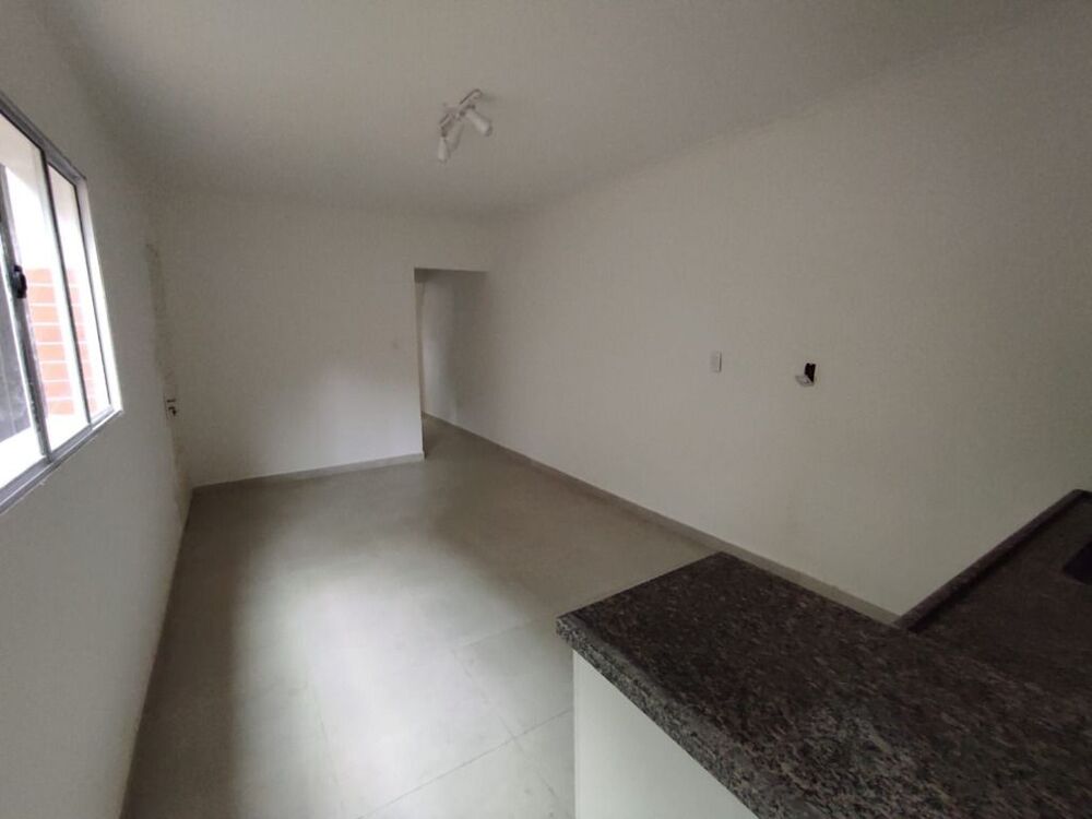 Casa, 3 quartos, 210 m² - Foto 2