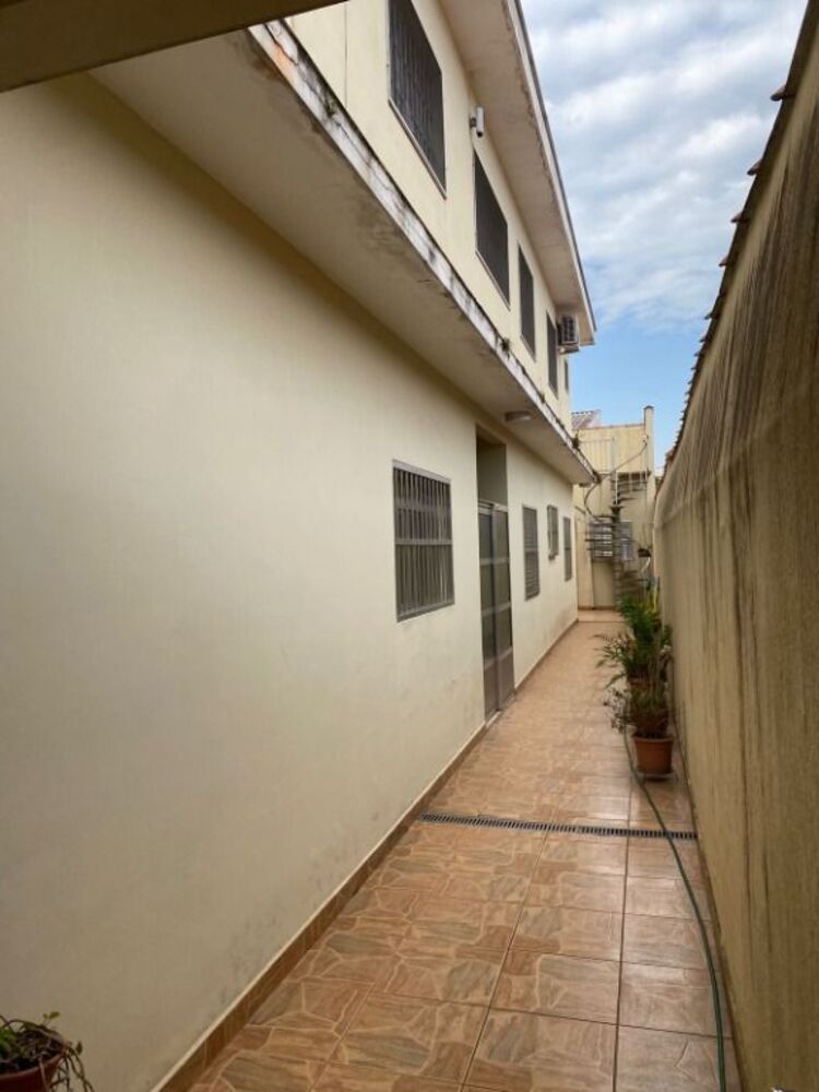 Casa, 4 quartos, 223 m² - Foto 11