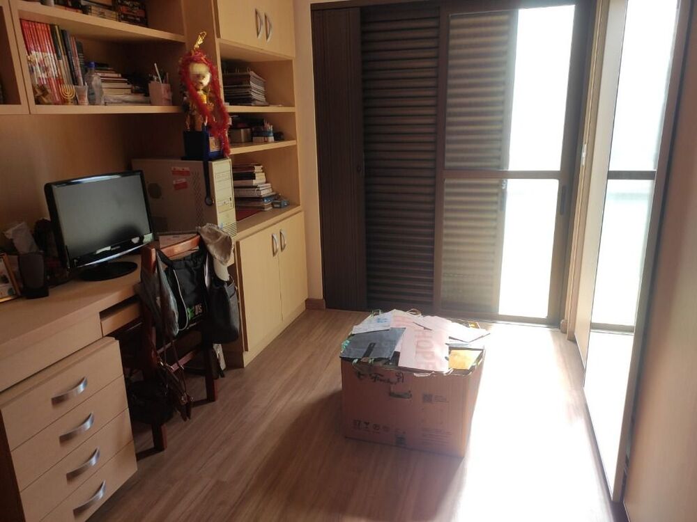 Casa à venda com 3 quartos, 410m² - Foto 7