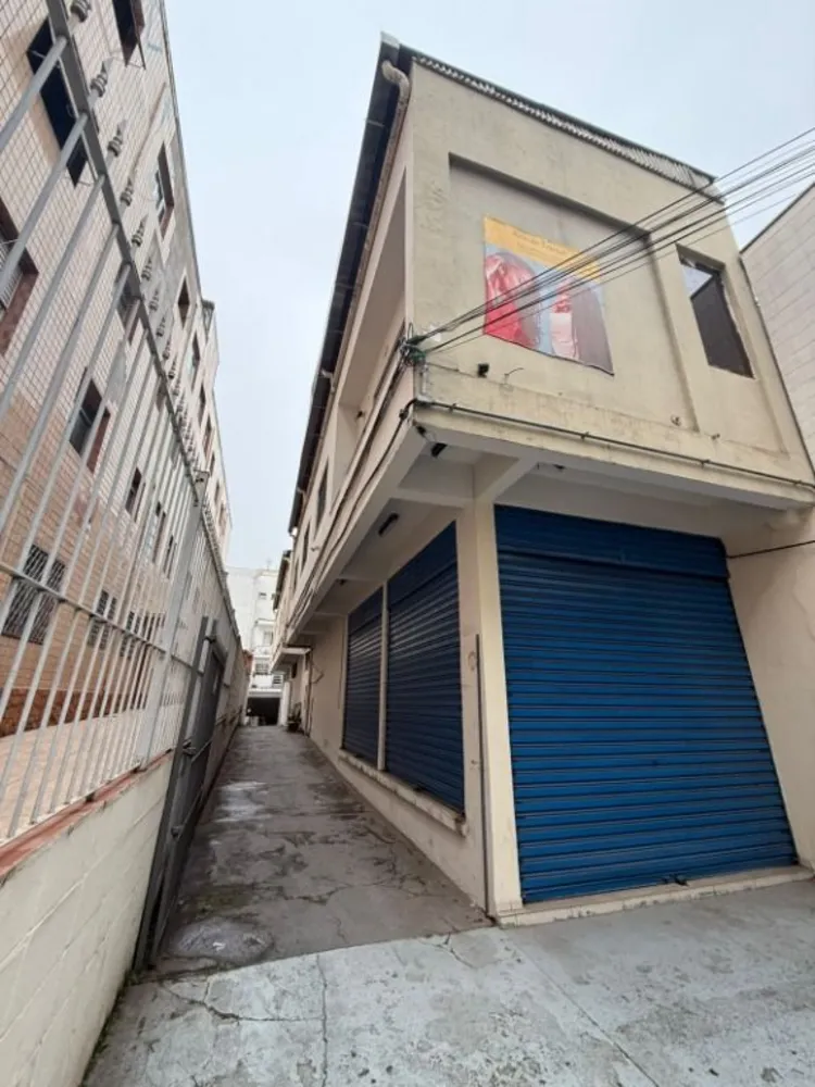 Sala-Conjunto, 300 m² - Foto 1