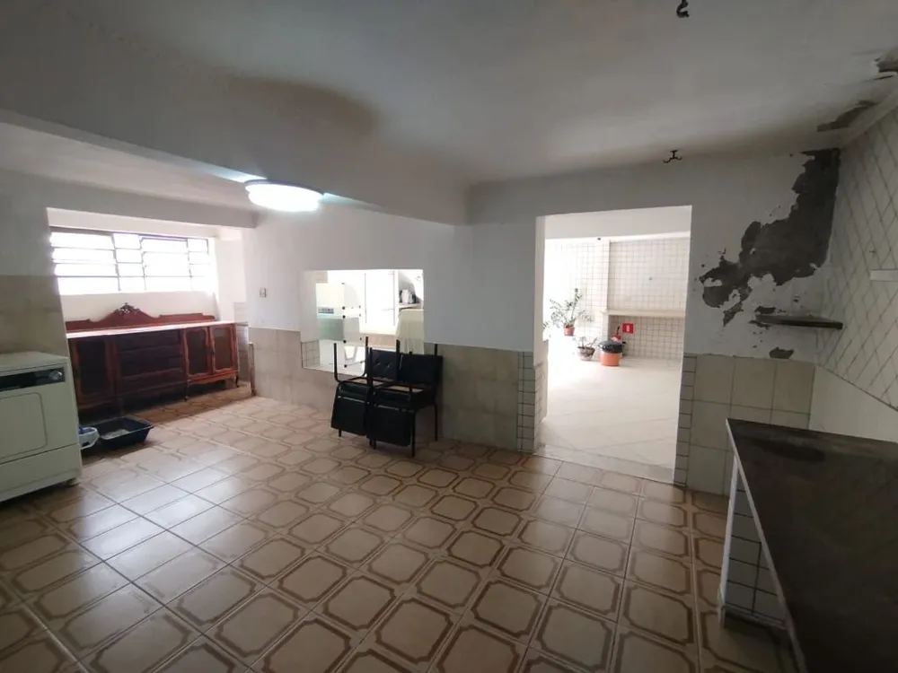 Casa, 3 quartos, 289 m² - Foto 4