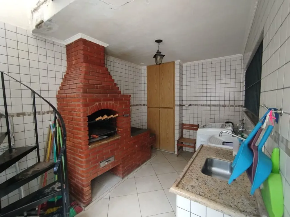 Casa, 3 quartos, 289 m² - Foto 3