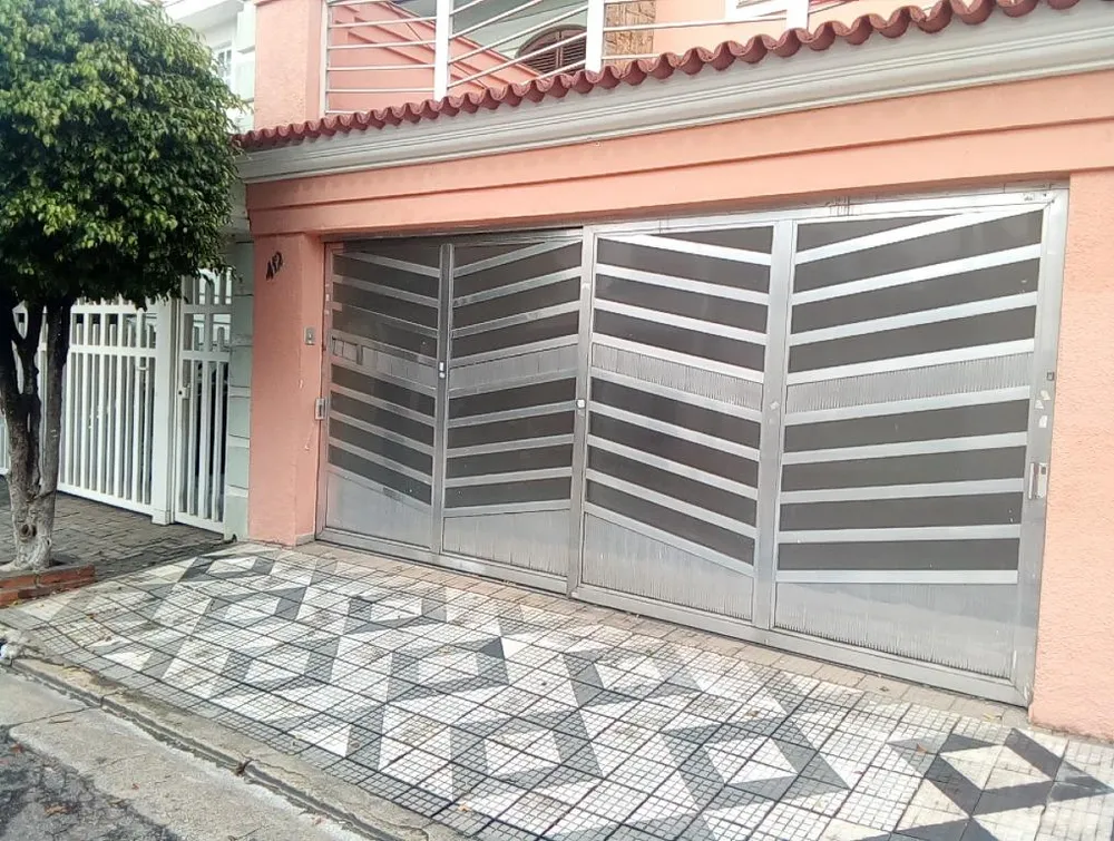 Casa, 3 quartos, 240 m² - Foto 1