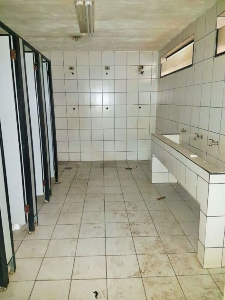 Depósito-Galpão, 1300 m² - Foto 1