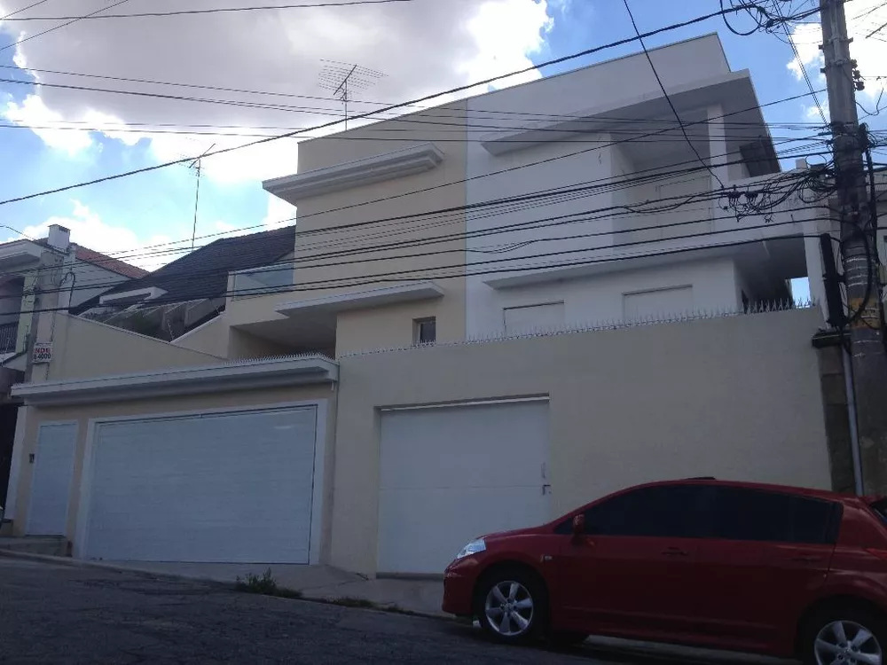 Sobrado à venda com 3 quartos, 285m² - Foto 1