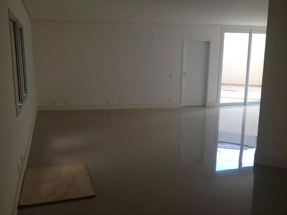 Sobrado à venda com 3 quartos, 285m² - Foto 3