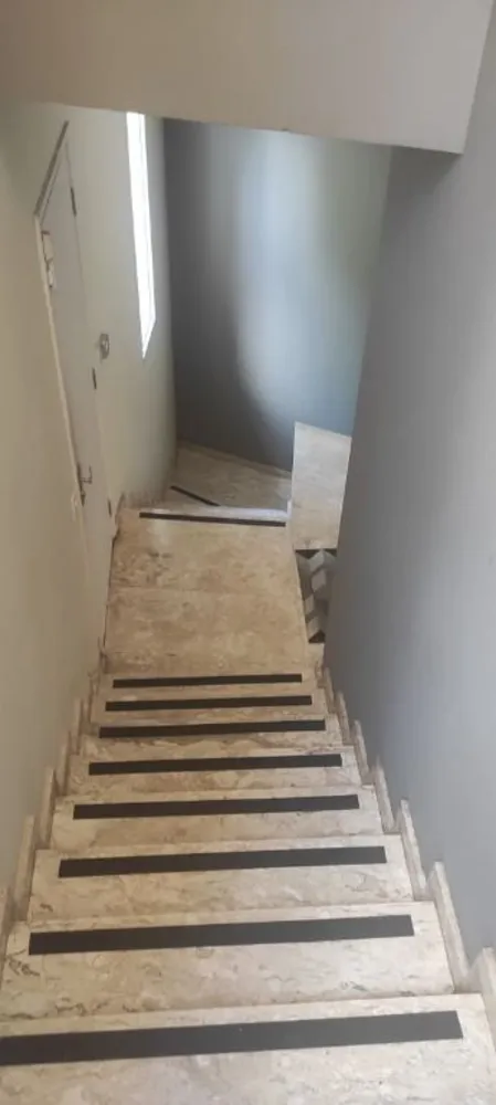 Casa, 4 quartos, 360 m² - Foto 1