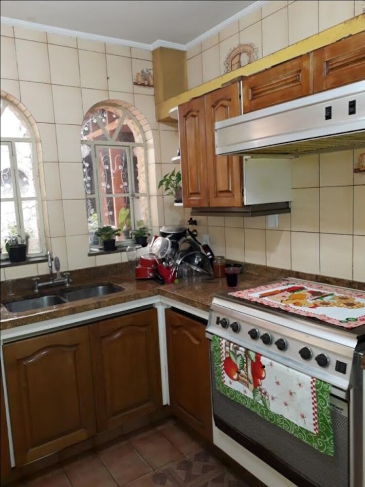 Casa, 4 quartos, 196 m² - Foto 3