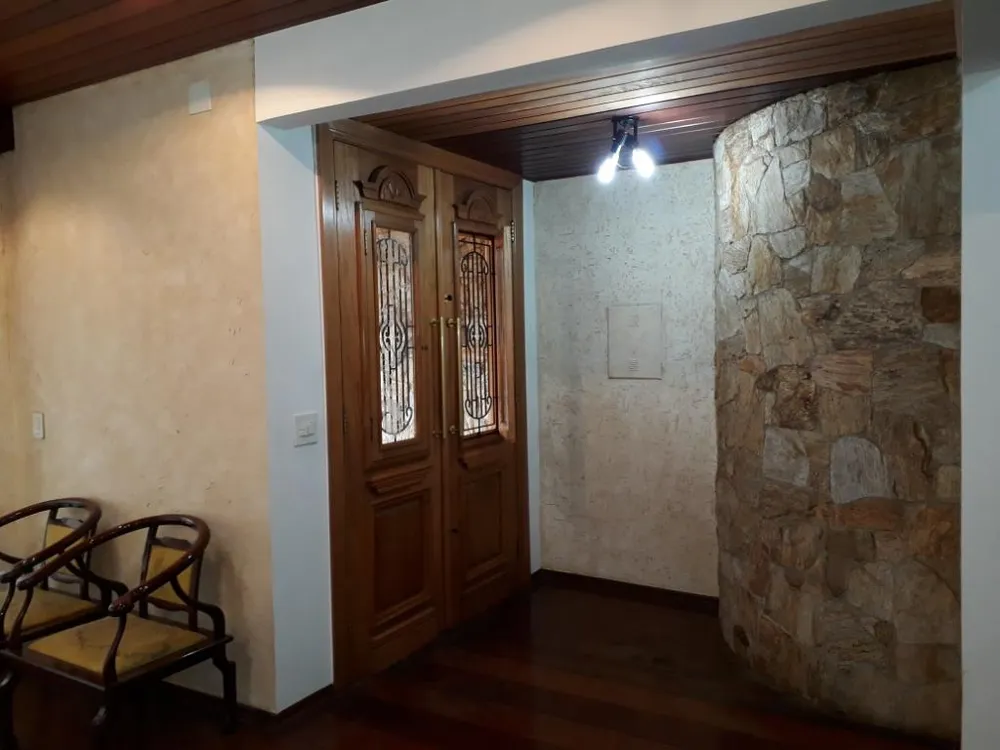Casa, 4 quartos, 196 m² - Foto 1