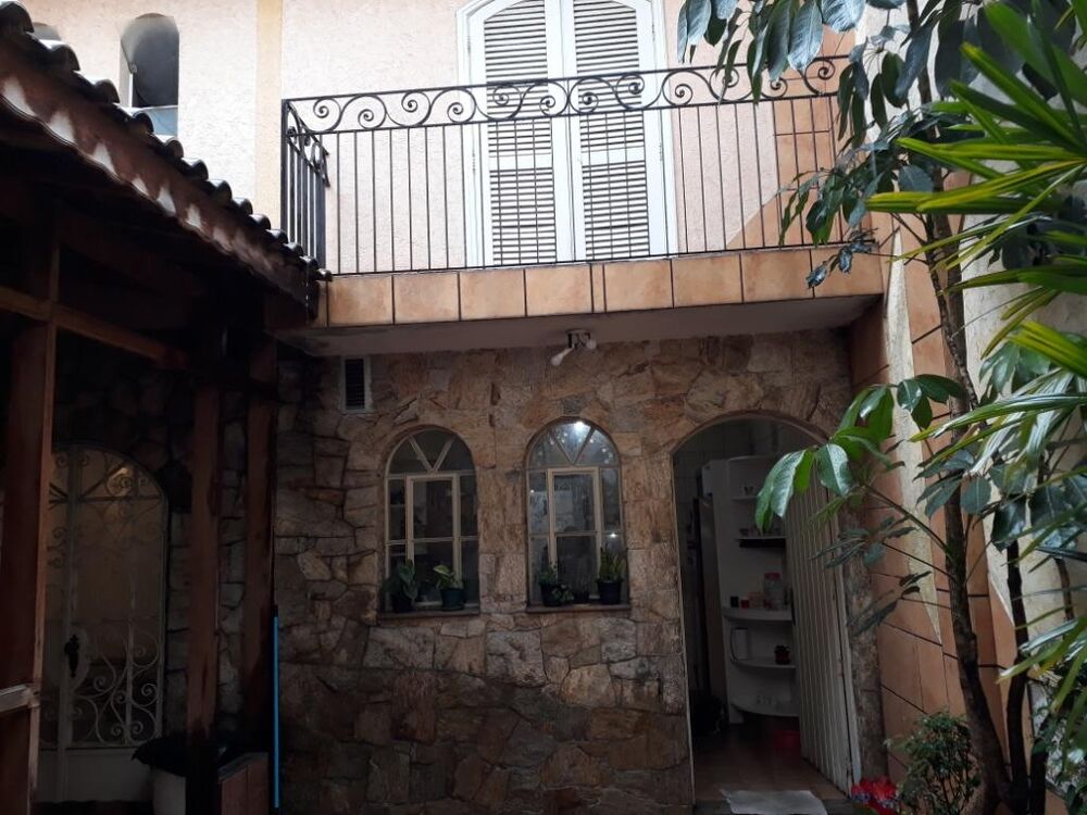 Casa, 4 quartos, 196 m² - Foto 2