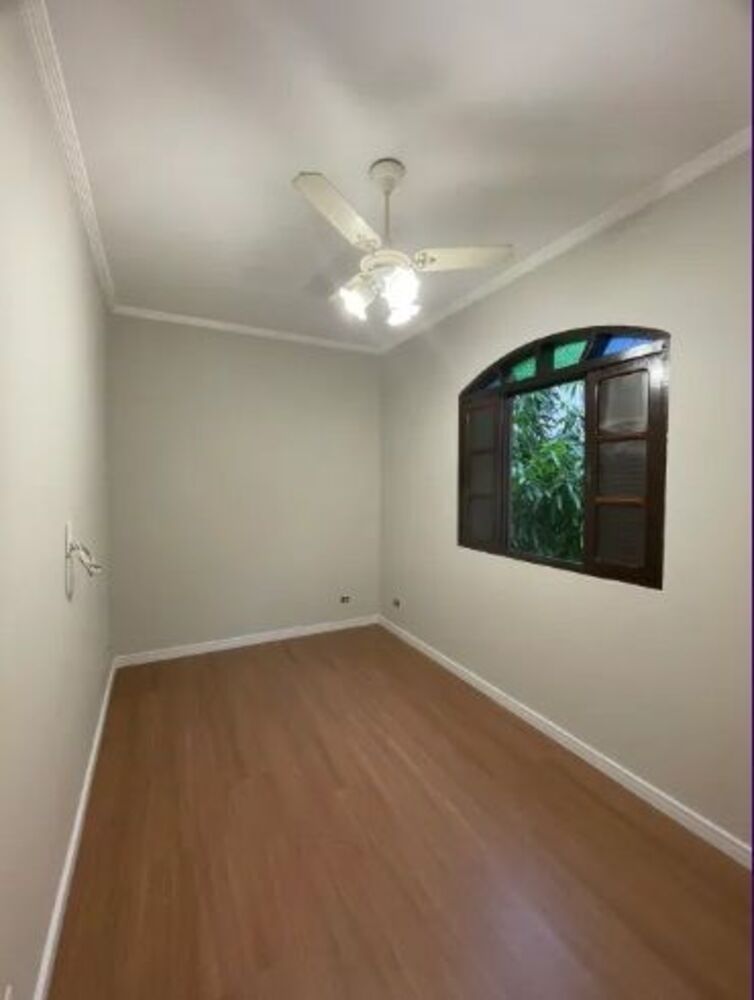 Casa, 3 quartos, 169 m² - Foto 4