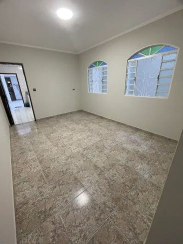Casa, 3 quartos, 169 m² - Foto 1