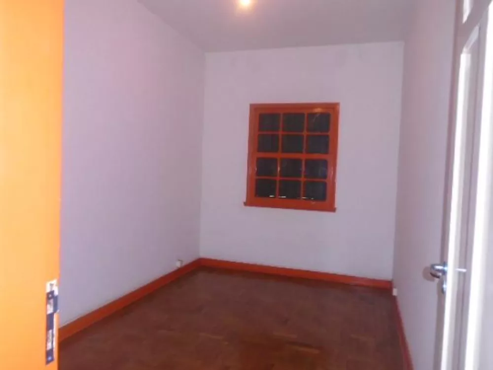 Apartamento para alugar com 3 quartos, 81m² - Foto 4