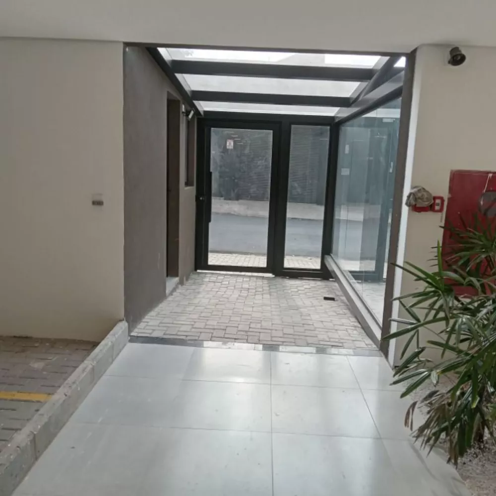 Apartamento, 1 quarto, 27 m² - Foto 2