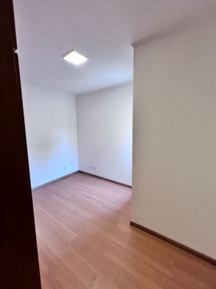 Casa à venda com 3 quartos, 140m² - Foto 7