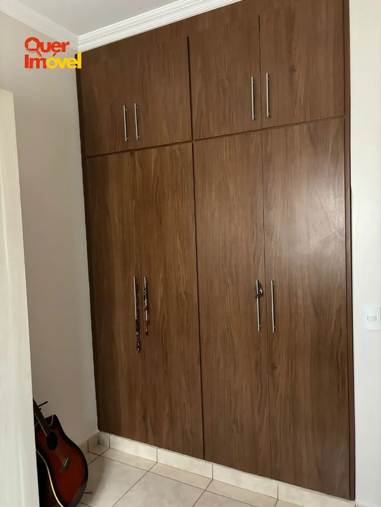 Casa, 3 quartos, 200 m² - Foto 10