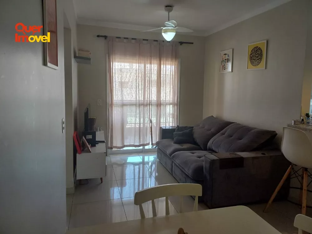 Apartamento à venda com 2 quartos, 76m² - Foto 1