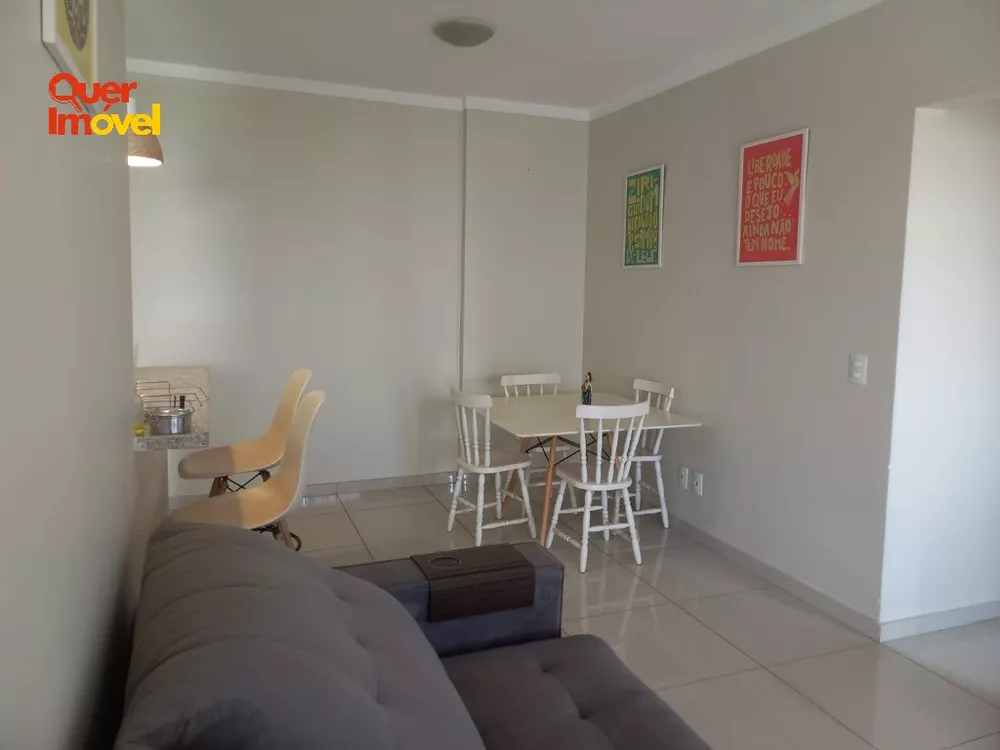 Apartamento à venda com 2 quartos, 76m² - Foto 2