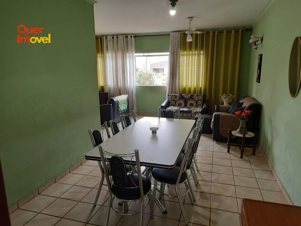 Casa, 3 quartos, 177 m² - Foto 1