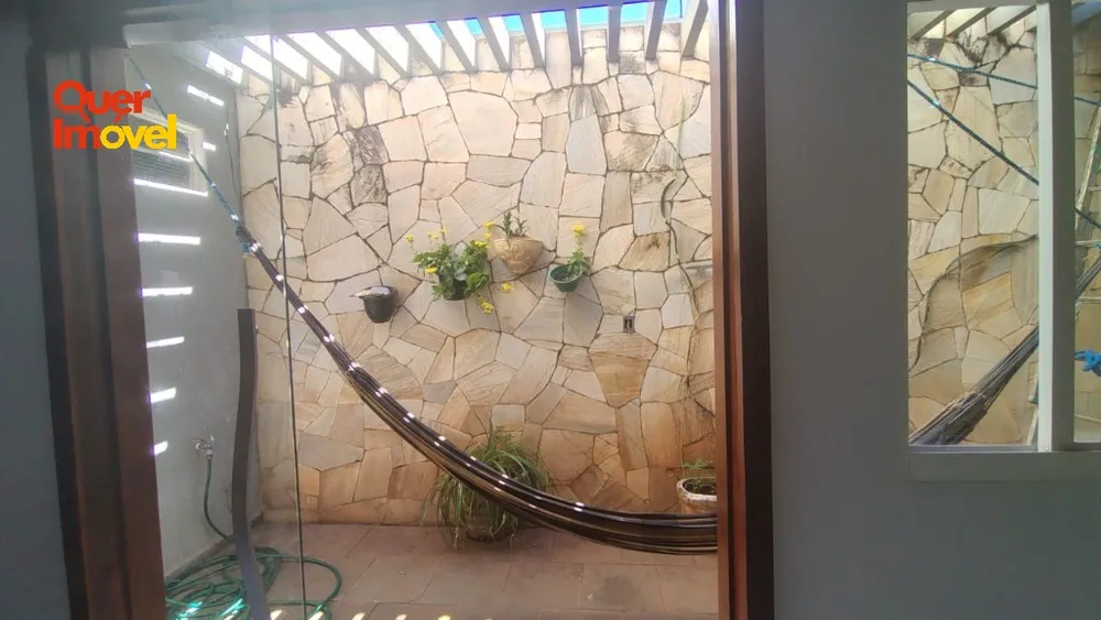 Casa, 3 quartos, 250 m² - Foto 3