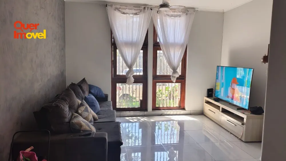 Casa, 3 quartos, 250 m² - Foto 2