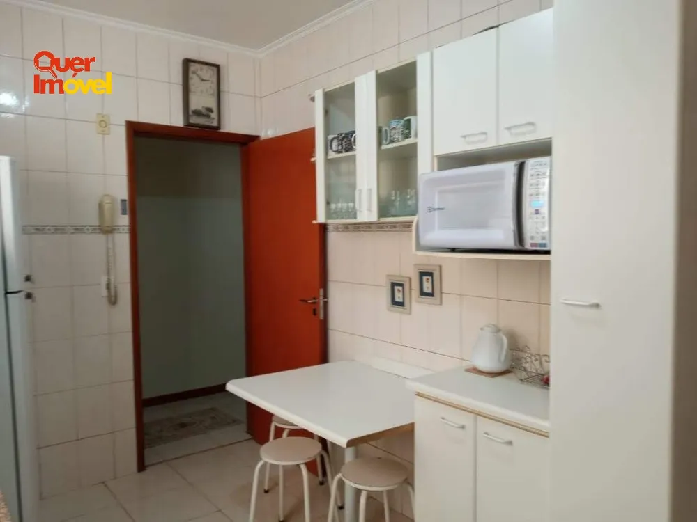 Apartamento, 3 quartos, 119 m² - Foto 2