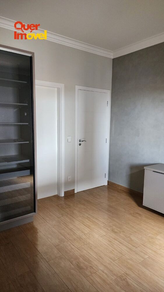 Casa de Condomínio à venda com 5 quartos, 307m² - Foto 3
