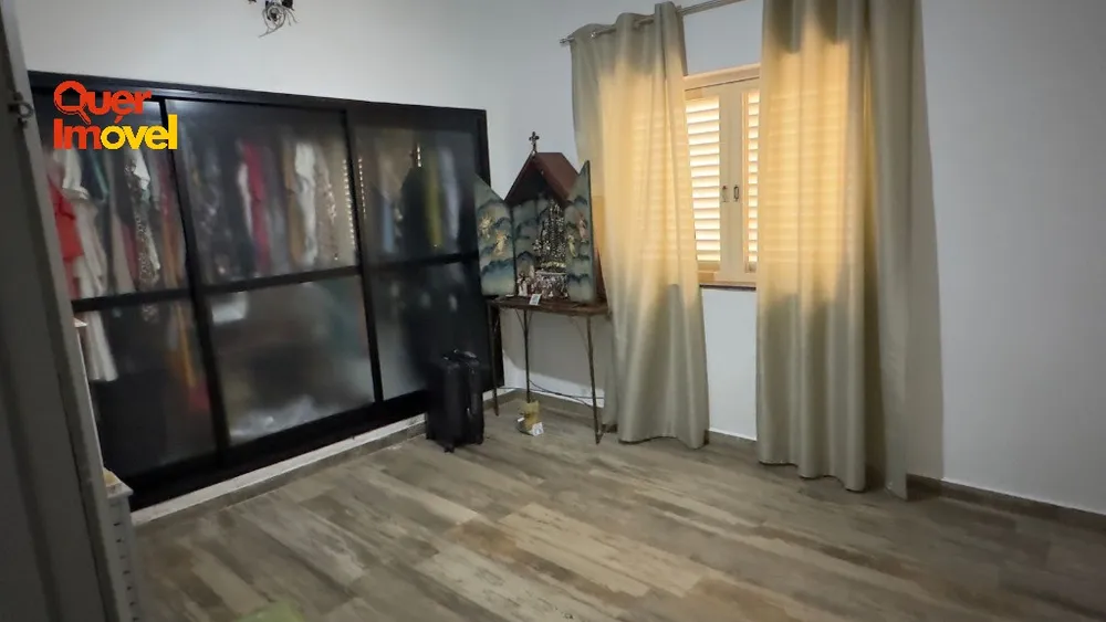 Casa, 4 quartos, 290 m² - Foto 2