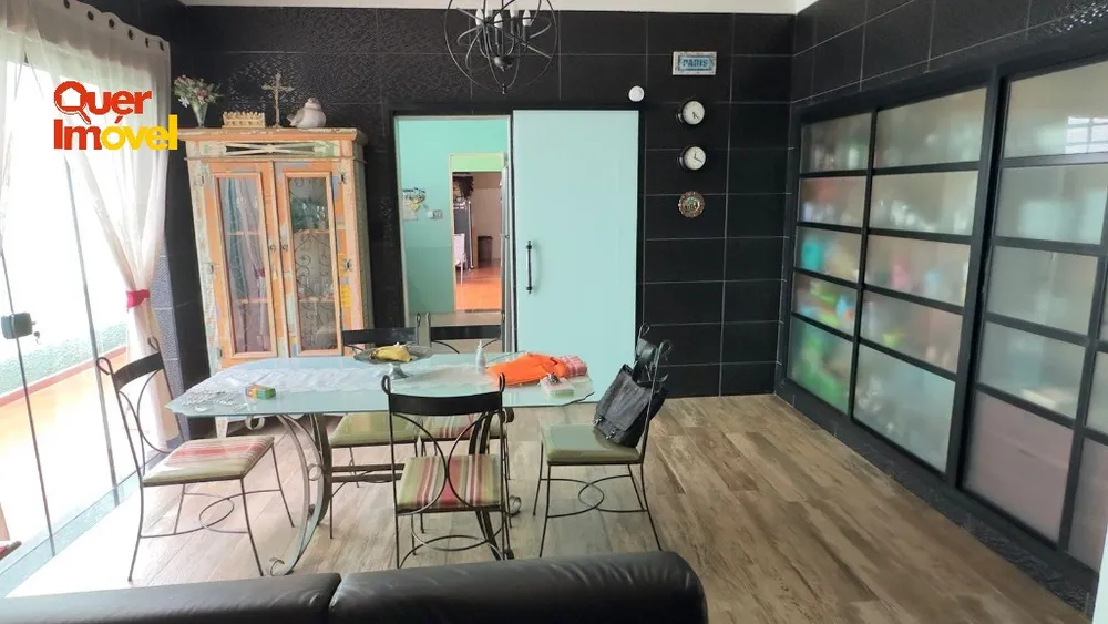 Casa, 4 quartos, 290 m² - Foto 3